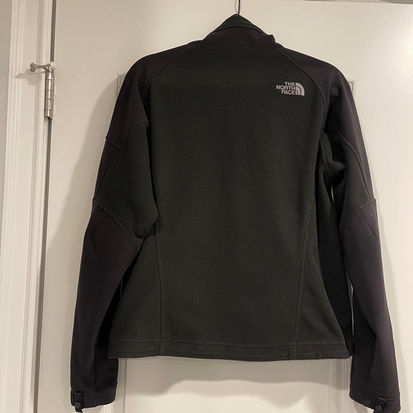 Women’s North Face Windstopper Jacket - Picture 2 of 4